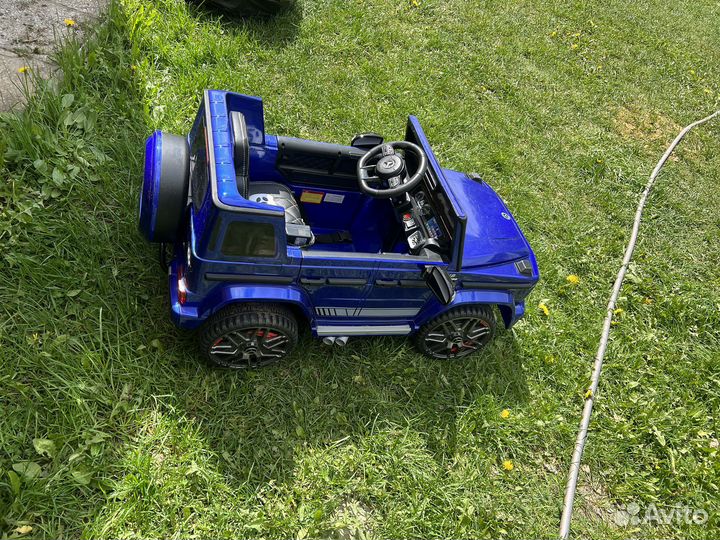 Электромобиль Tommy Mercedes-Benz G63 AMG