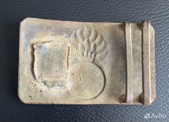 Пряжка гренада