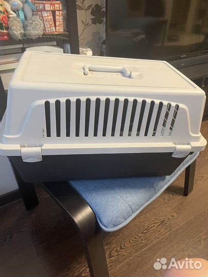 Переноска для средних собак