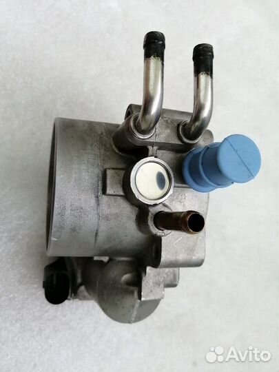 Дроссель Volkswagen Passat 3B2, 3B3, 3B5, 3B6