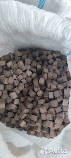 Дубовые кубики из кавказского дуба