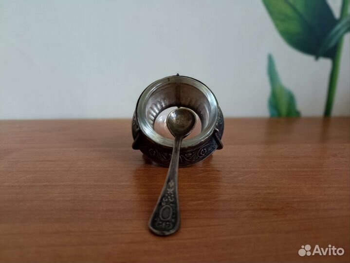 Солонка с ложечкой мельхиор