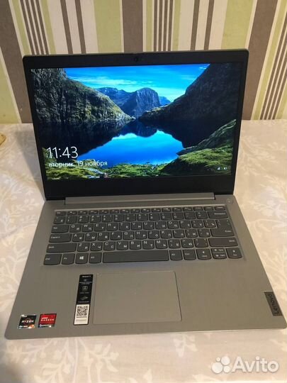 Ноутбук Lenovo ideapad 3