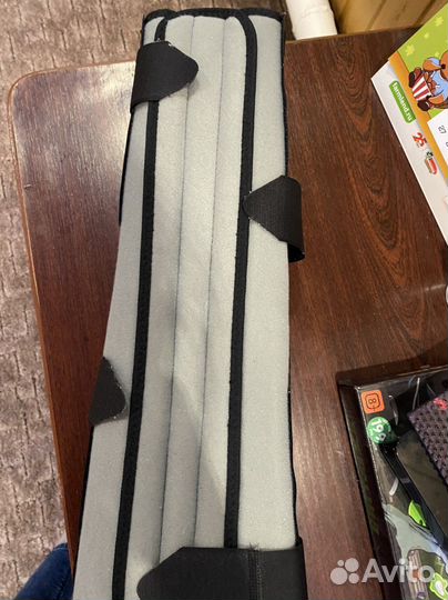 Тутор на коленный сустав