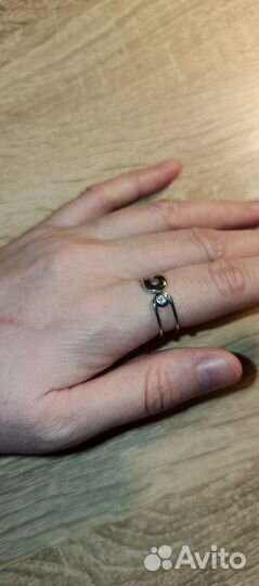 Серебряное кольцо женское
