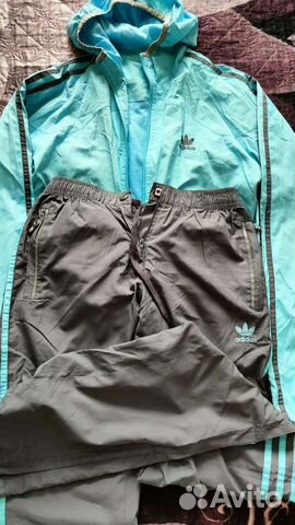 Спортивный костюм женский