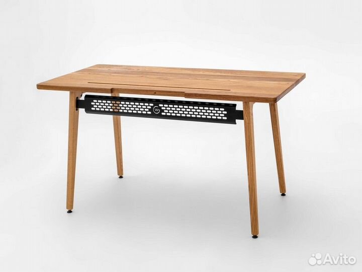 Дубовый стол