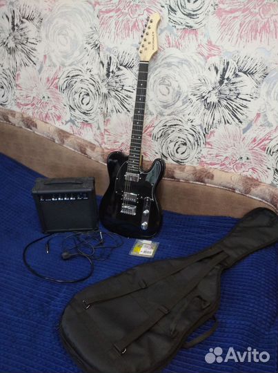 Электро гитара с комбиком