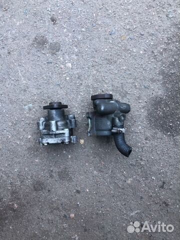 Насос гура на Фольксваген Пассат В3