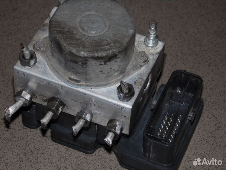 Блок абс ABS Рено Логан Сандеро 2