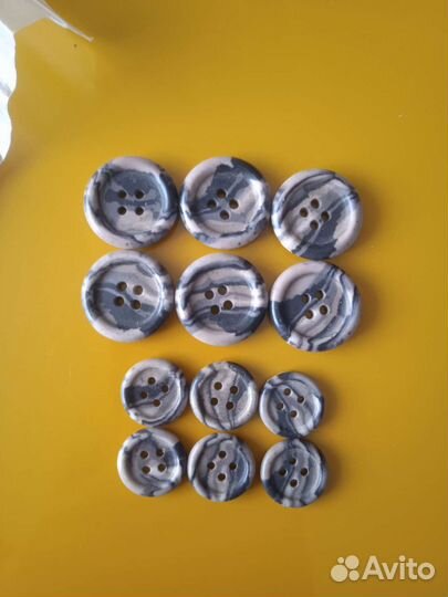 Пуговицы