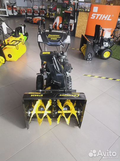 Снегоуборщик Champion ST 662Е