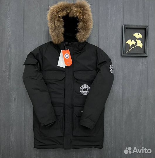 Зимняя куртка Canada Goose хаки