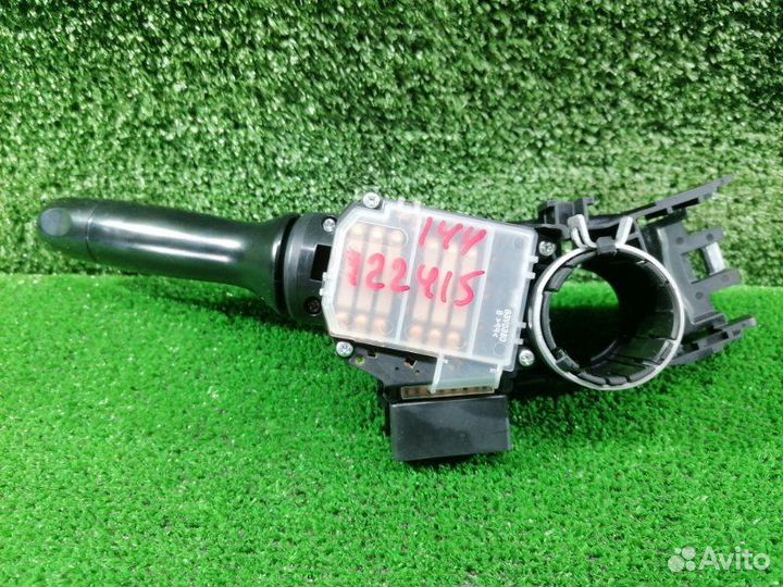 Подрулевой переключатель света Toyota Corolla Axio