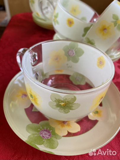 Набор чашек с блюдцами 6 штук