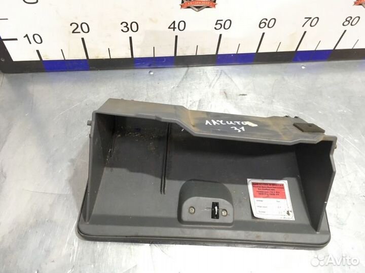 Бардачок Chevrolet Lacetti седан F14D3 2008