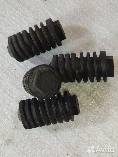 Кронштейн радиатора bmw x5 e53