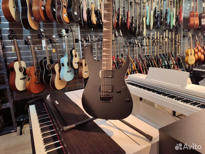 Электрогитара для новичка (новая, в ассортименте)