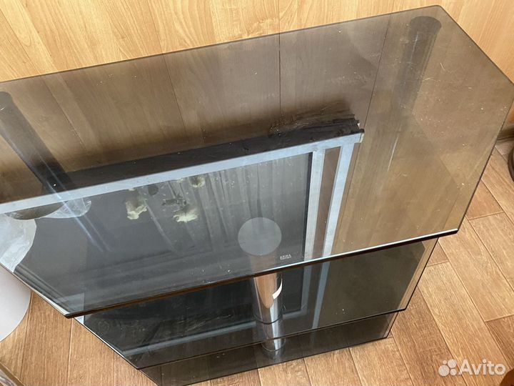 Стол стеклянный