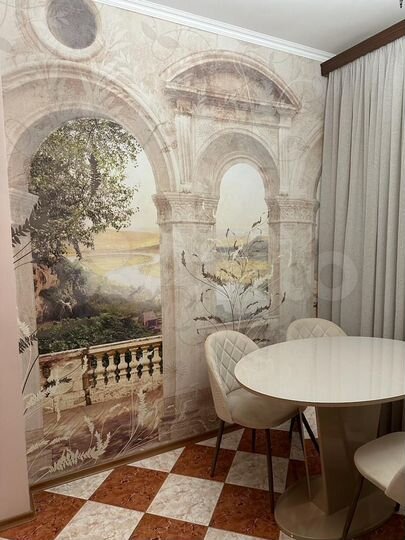 2-к. квартира, 76 м², 16/16 эт.