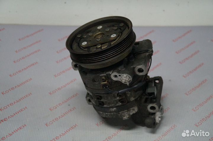 Nissan 92600-67B16 Компрессор кондиционера