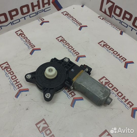 Мотор стеклоподъемника двери передней правой ssan