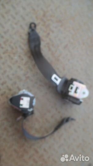 Ремень безопасности задний Rapid Polo