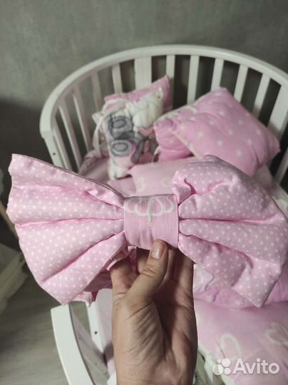 Бортики в детскую кроватку+одеяло+простынки