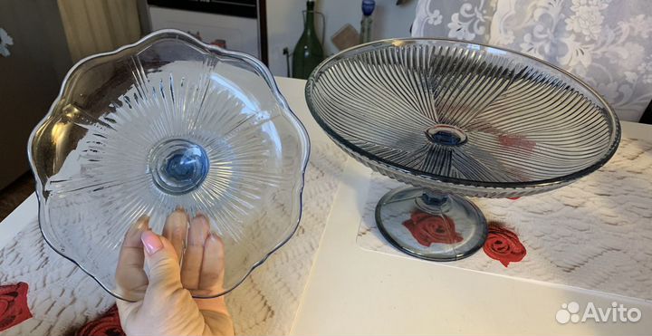 2 вазы на ножке из купоросного стекла СССР