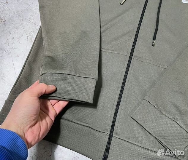 Спортивные костюмы Nike