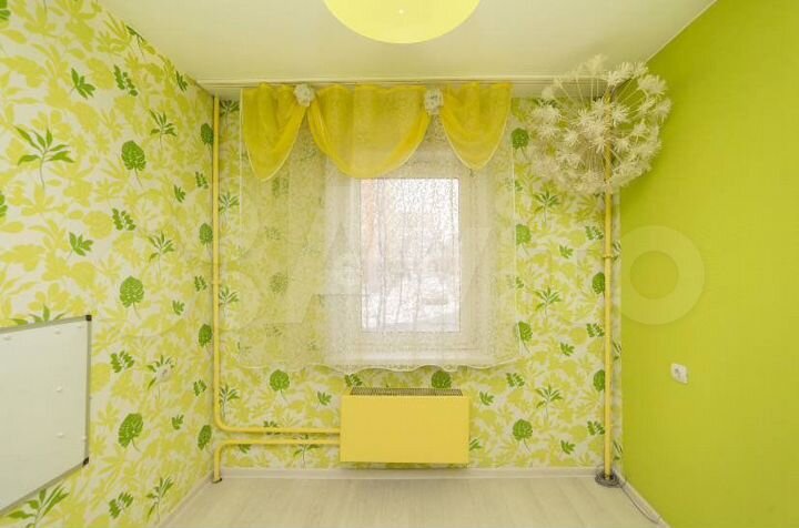 3-к. квартира, 80 м², 1/10 эт.