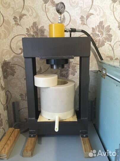 Пресс гидравлический для отжима масла 30 тонн