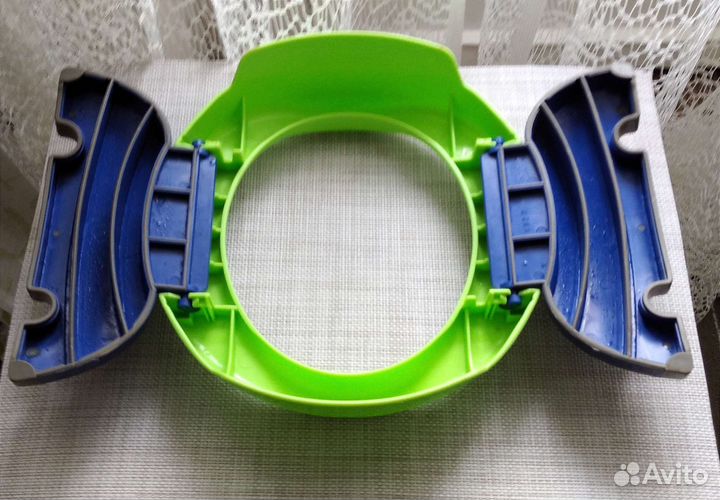 Детский горшок,накладка на унитаз