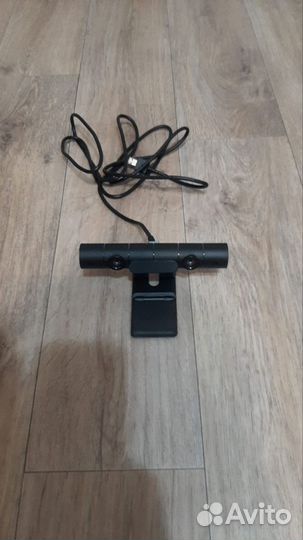 Ps4 pro два джойстика и Vr полный комплект