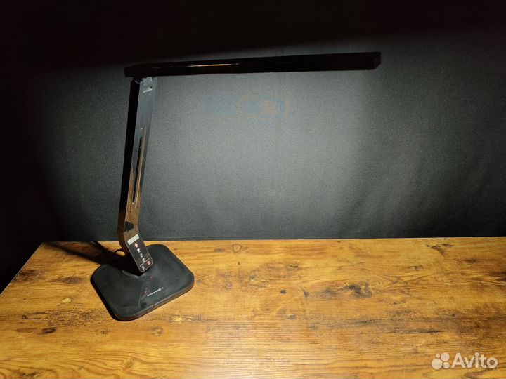 Настольная лампа Blitzwolf