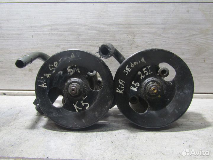 Насос гидроусилителя руля Kia Carnival 2.5 K5