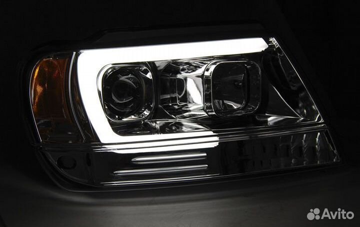 Фары Jeep Grand Cherokee WJ (99-05) lpch23