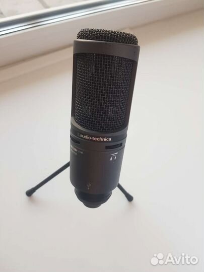 Микрофон Audio-technica AT2020USB+