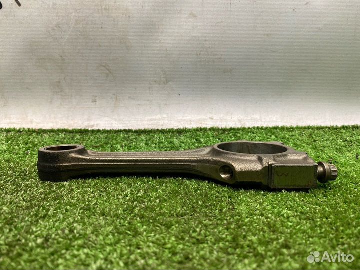 Шатун Mercedes-Benz M102 M103 M104
