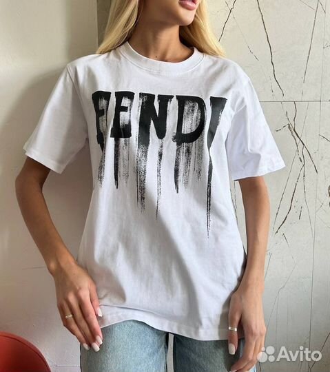Футболка fendi