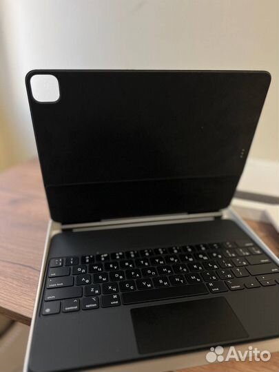Apple Magic Keyboard iPad 12.9 с гравировкой