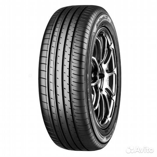 Yokohama BluEarth-XT AE61 225/65 R17 102H