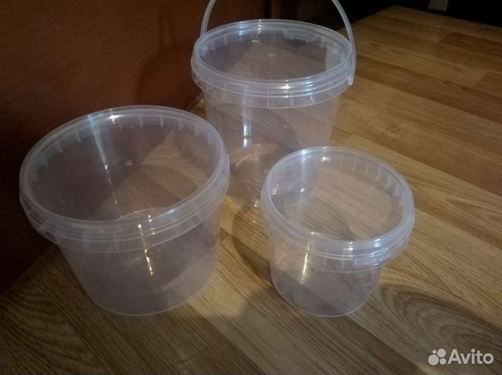 Пластиковые контейнеры, стаканы,крышки