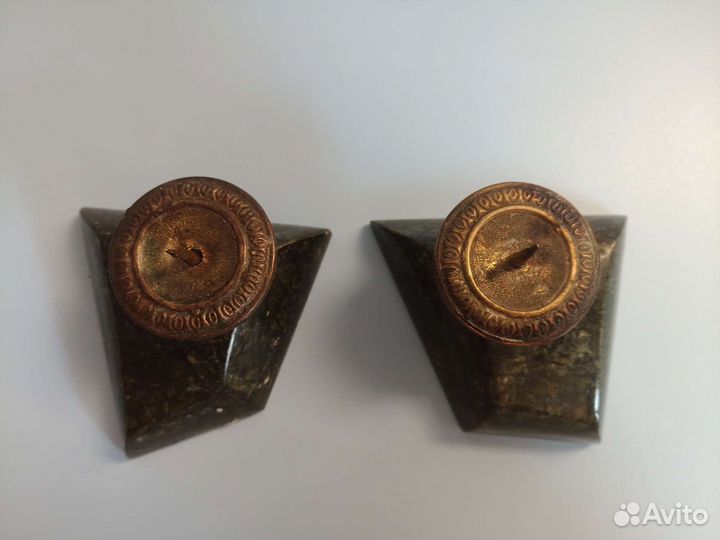 Подсвечники из малахита и оникса