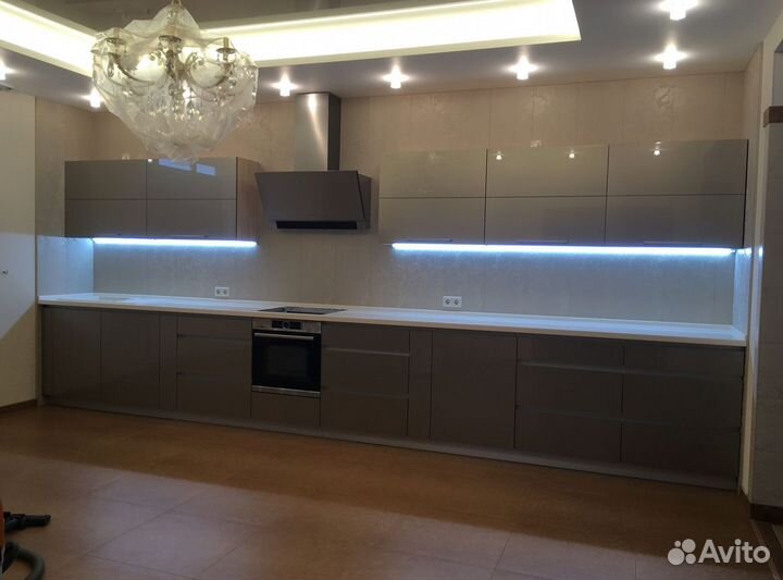 Угловая кухня на заказ