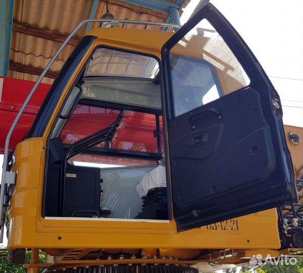 Кабина оператора на автокран Sany