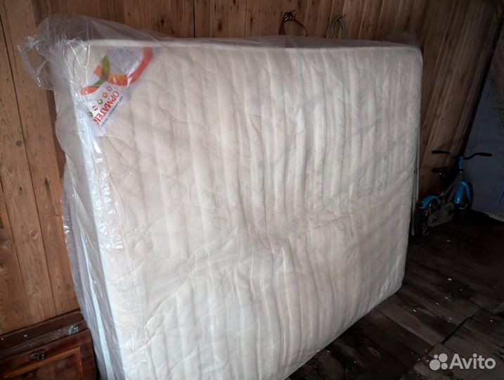 Матрас 160х200 бу