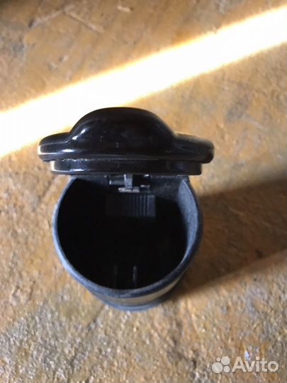 Пепельница