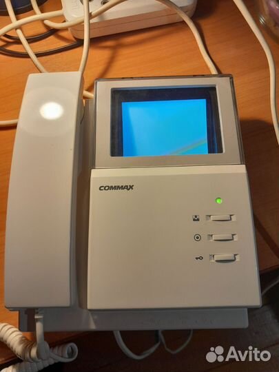 Видеодомофон commax