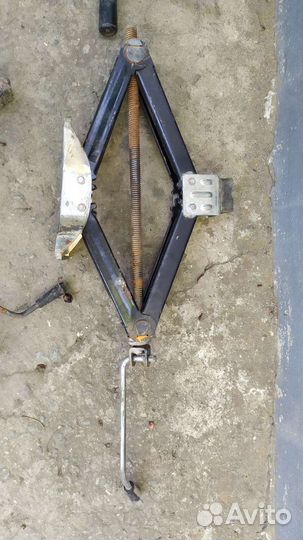 Винтовой домкрат СССР